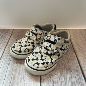 Vans Daisy White Black Girls Shoes Size 7